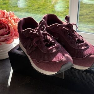 New Balance Women's Dark Red Athletic Shoes